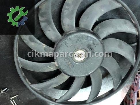 Audi A4 Fan çıkma parça