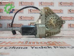 AUDİ A4 B8 CAM MOTORU SAĞ ÖN 8K0959802A