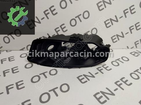 Audi A4 Far Kasası çıkma parça