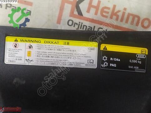 Audi A4 8W0807081 çıkma parça