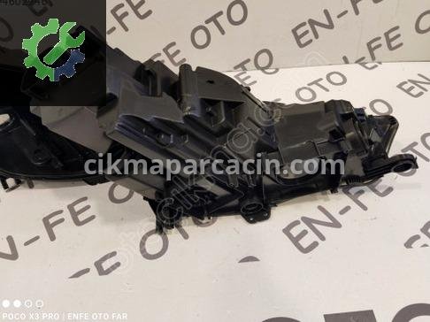 Audi A4 Far Kasası çıkma parça
