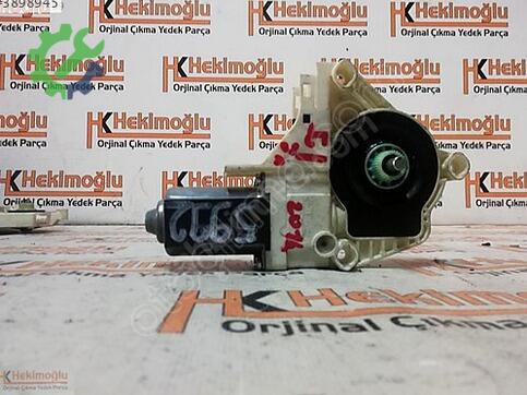 Audi A4 8K0959801A çıkma parça