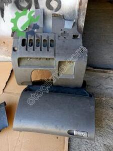 Audi A4 2002-2007 Çıkma Torpido Kapağı