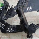 AUDİ A4 FAR YIKAMA ROBOTU VE BRAKETİ 8K0 955 102 D A2C317647