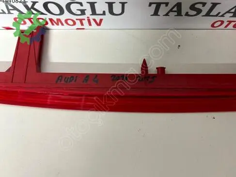 Audi A4 Fren Lambası 4M0945097 çıkma parça