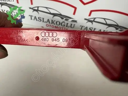 Audi A4 Fren Lambası 4M0945097 çıkma parça