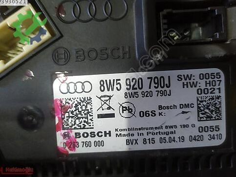 Audi A4 8W5920790J çıkma parça