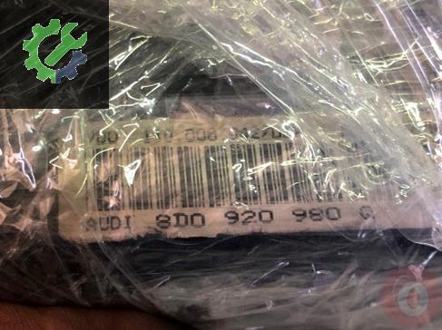 Audi A4 gösterge saati cikma 8D0920980Q