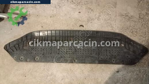 Audi A4 Ön Tampon çıkma parça