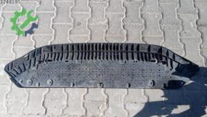 Audi A4 2015-2019 Çıkma Ön Tampon