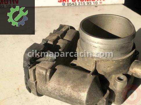 Audi A4 Gaz Kelebeği 06B133062B çıkma parça