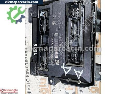 Audi A4 Beyni çıkma parça