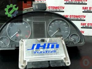 Audi A4 S4 4.2 BBK gosterge beyin set 8E0910560G 8e0920981G
