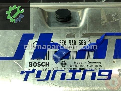 Audi A4 Gösterge Paneli 8E0910560G çıkma parça