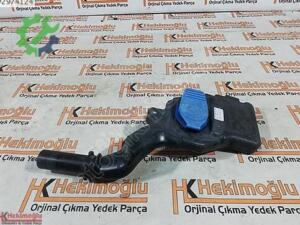 AUDİ A4 S4 CAM SU YIKAMA TANKI DOLDURMA EK BORUSU 8T1955463B 8T