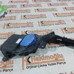 AUDİ A4 S4 CAM SU YIKAMA TANKI DOLDURMA EK BORUSU 8T1955463B 8T