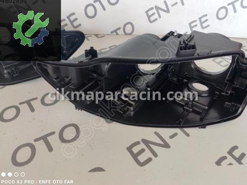 Audi A4 Far Kasası çıkma parça