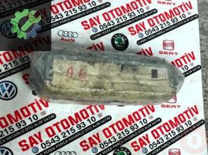 Audi A4 yolcu Airbag cikma 8E0880204A