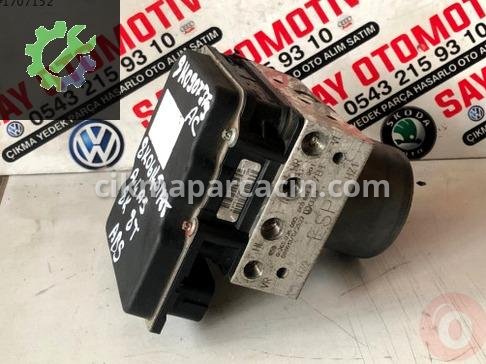 Audi A4 ABS Beyni A5-8T çıkma parça