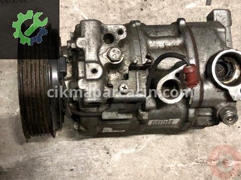 Audi A4 Klima Kompresörü 8T0260805 çıkma parça