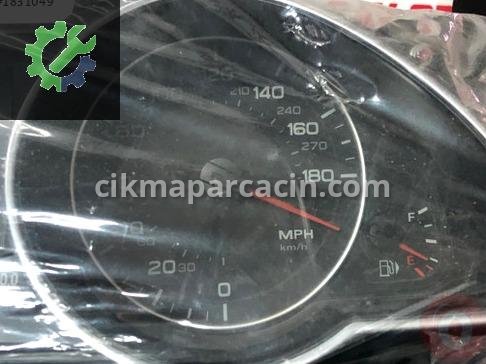 Audi A5 Gösterge Paneli 8T0920980L çıkma parça