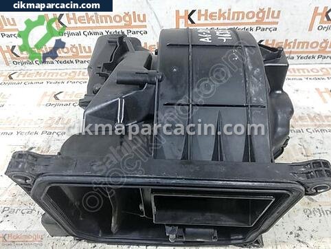 Audi A6 Kalorifer çıkma parça