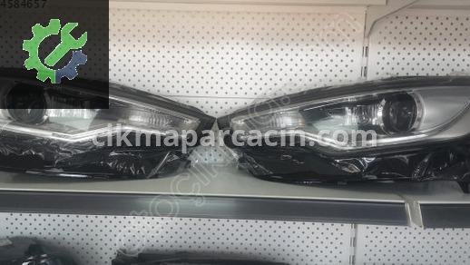 Audi A6 Sağ Ön Far çıkma parça