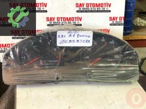 Audi A6 2.8 gösterge saati cikma 4B0919930RX