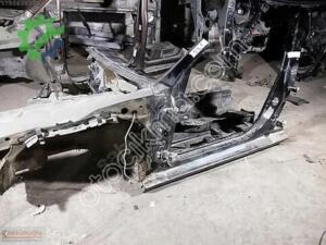 Audi A6 C6 Sol Ön Çeyrek Şasi Kılıç Sacı Podye Parça