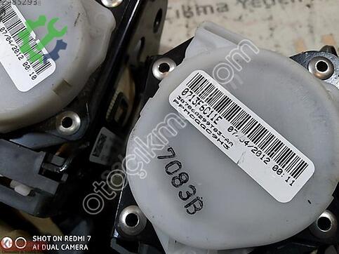 Audi A6 4G8857805D çıkma parça