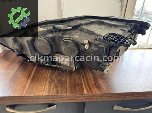 Audi A6 Sağ Ön Far 1EL011150 çıkma parça