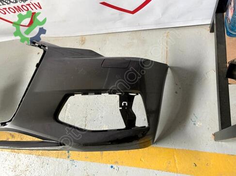 Audi A6 Ön Tampon 4K0807437A çıkma parça