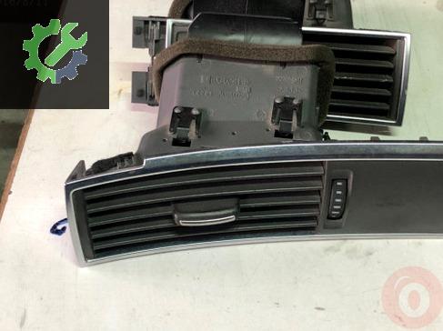 Audi A6 Havalandırma Izgaraları 4F1820901C-4F1820902B-4F1820951 çıkma parça