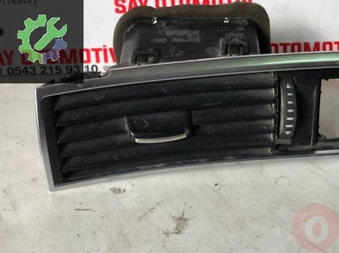 Audi a6 kalorifer ızgarası hava menfezi 4F1820901D sol