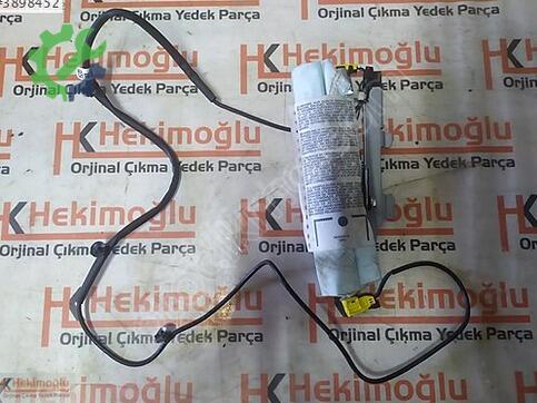 Audi A6 4G8880242A çıkma parça