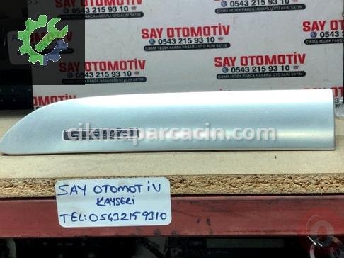 Audi A6 Torpido Kapağı çıkma parça