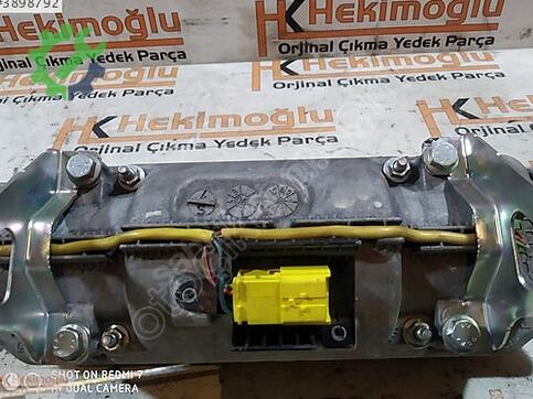 Audi A6 306059020 çıkma parça