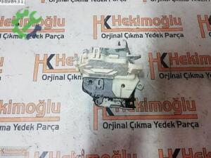 AUDİ KAPI KİLİDİ SAĞ ÖN 8J1837016C A1 A4 A6 A7 Q3 Q5 Q7