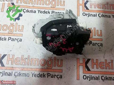 Audi A4 8J1837015C çıkma parça