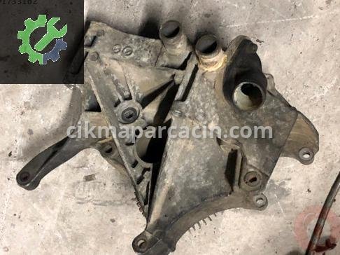 Audi A4 Şarj Dinamosu 028903143AF çıkma parça