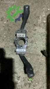 Seat Leon 2000 Çıkma Silecek Kolu 8L0953513