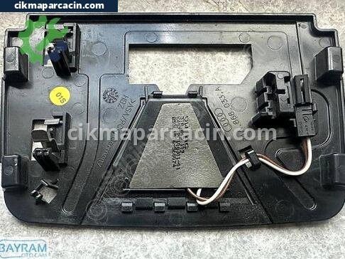 Audi Q2 Ön Cam çıkma parça