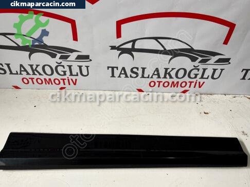 Audi Q2 Sağ Ön Kapı çıkma parça