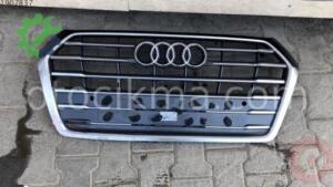 Audi Q3 2022 Çıkma Panjur