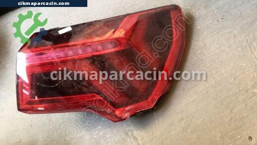 Audi Q3 Sağ Stop çıkma parça