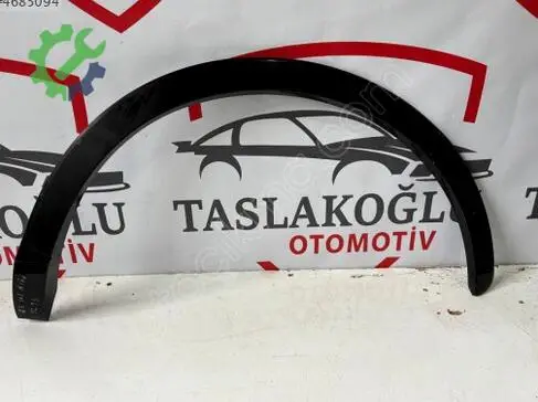 Audi Q3 Arka Çamurluk çıkma parça