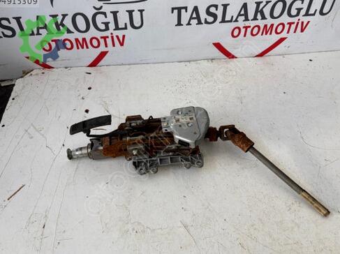 Audi Q7 Direksiyon Mili çıkma parça