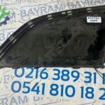 Audi Q7 Çıkma Sağ Arka Kelebek Camı