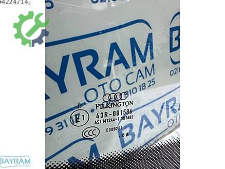 Audi Q7 Ön Cam çıkma parça
