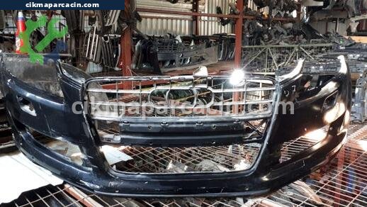 Audi Q7 Ön Tampon çıkma parça